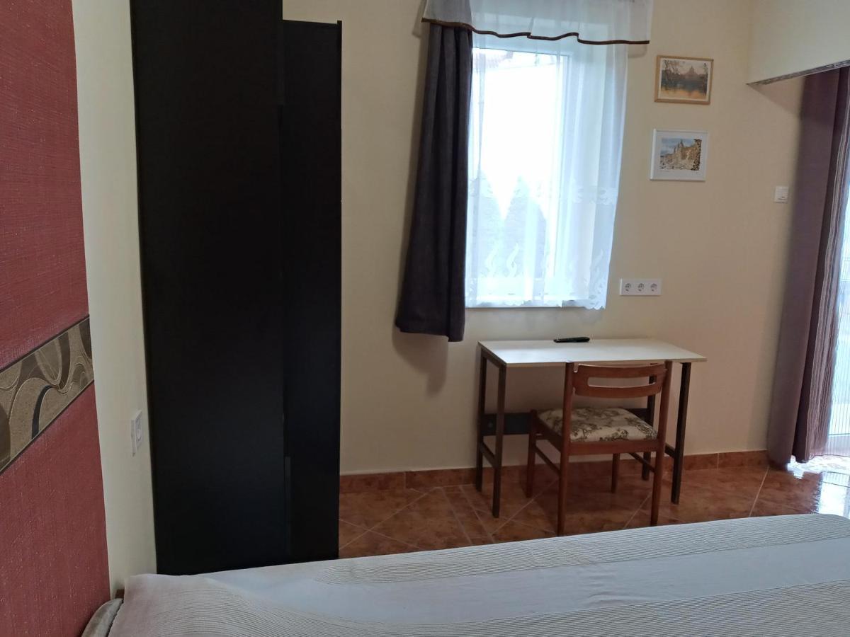 All-Inn Eger Luaran gambar