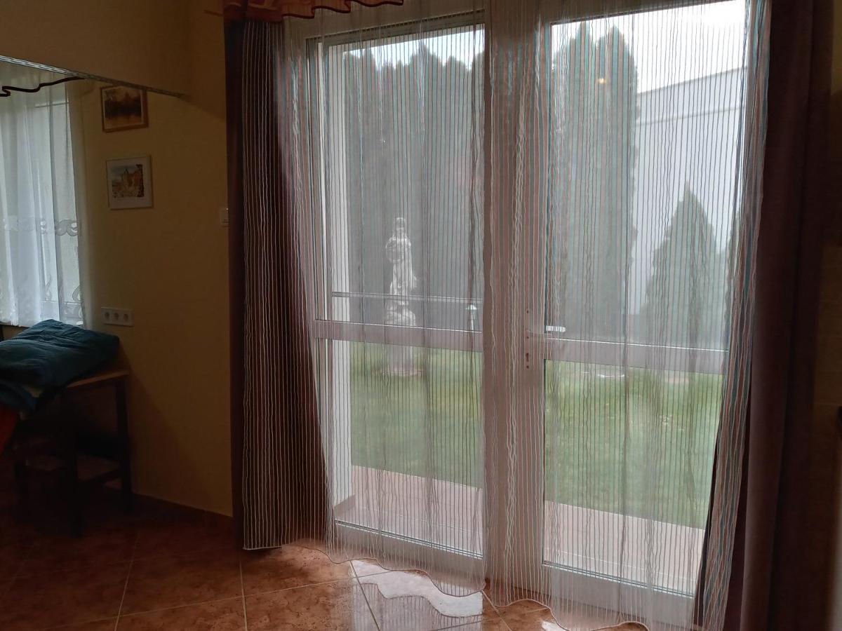 All-Inn Eger Luaran gambar